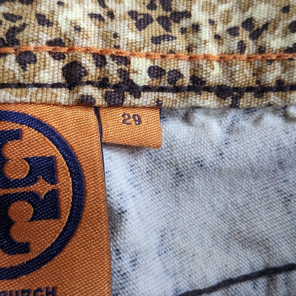 TORY BURCH SUPER SKINNY BROWN SNAKE PRINT JEANS SIZE 29 - Picture 7 of 16